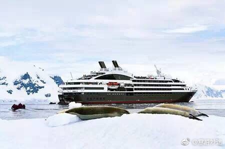 小伙南极邮轮惊险避让冰山之旅