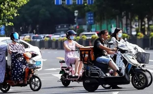 2025年电动车上路新规