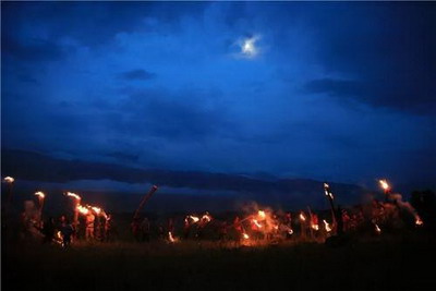 中国少数民族的火把节，火把节，祭祀、庆祝丰收，少数民族的火把节，祈求平安，中国火把节，传统与意义