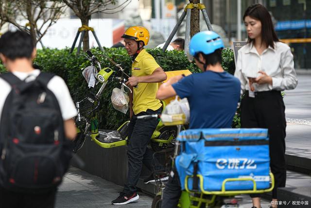 年轻人不愿送外卖背后的深层次原因探究