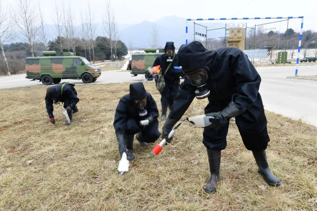 中国新一代电磁枪曝光